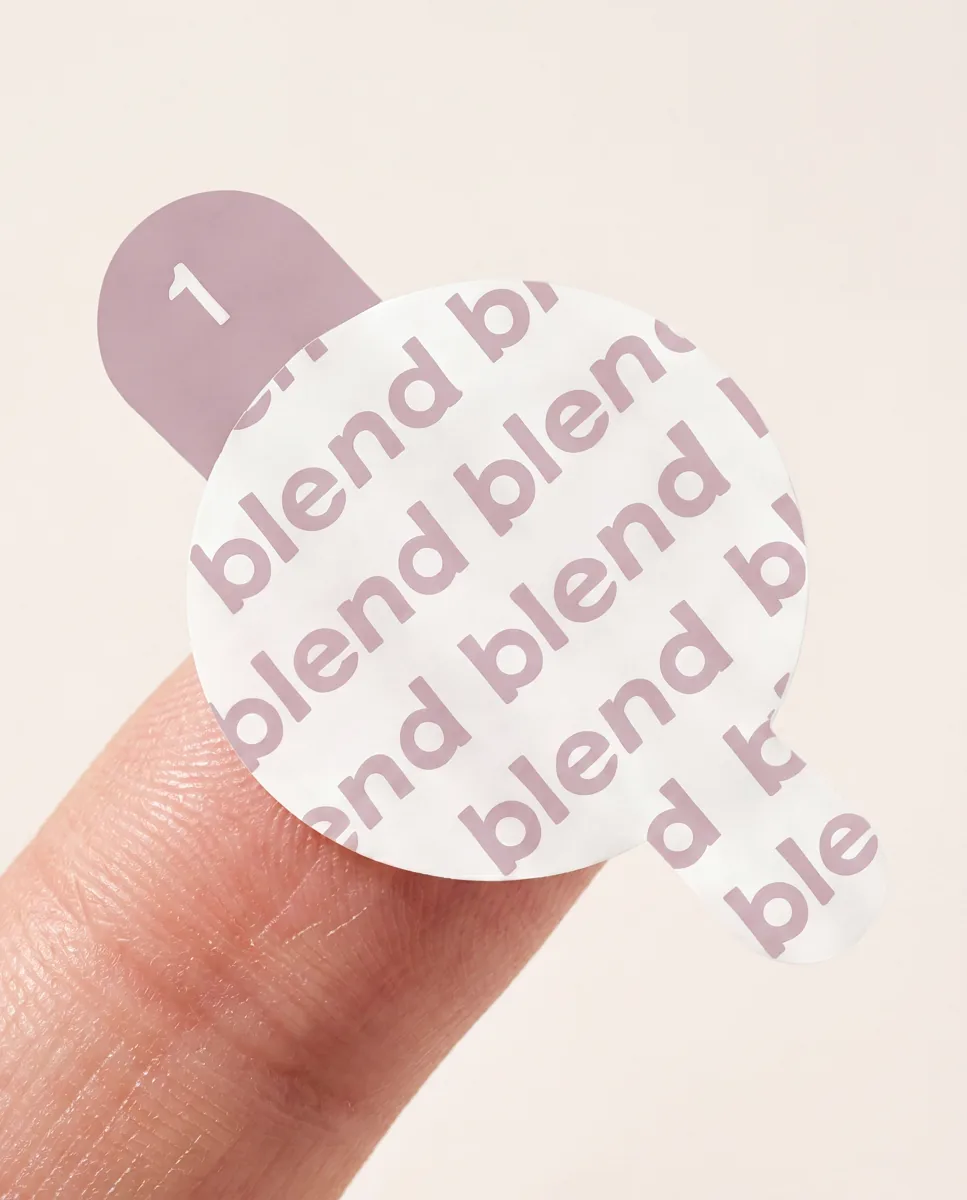 A single blend patch on a fingertip